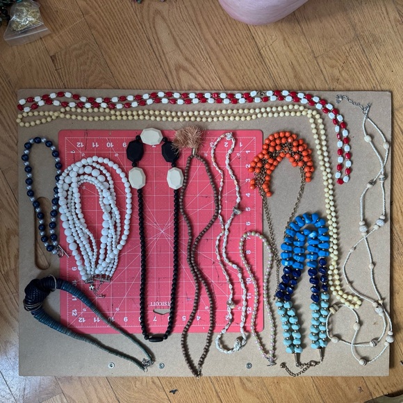 Colorful Beaded Necklace Collection vintage mixed materials - Picture 2 of 16